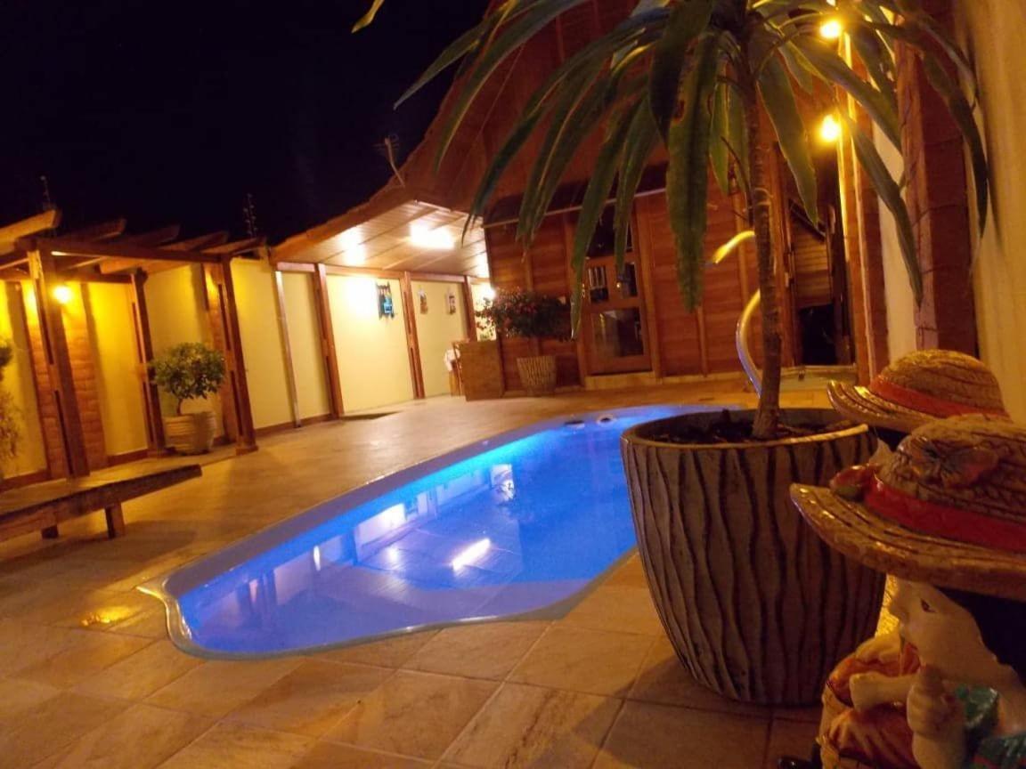 Chalet Paraíso Com Piscina Em Sp *